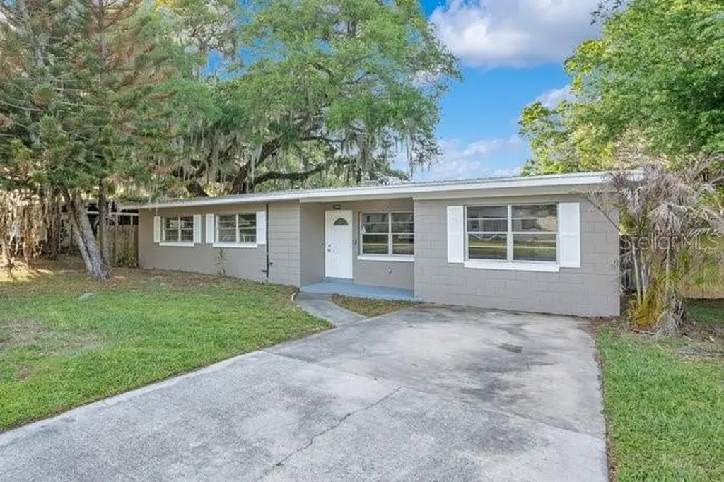 1995 S Smith Drive Titusville FL 32780