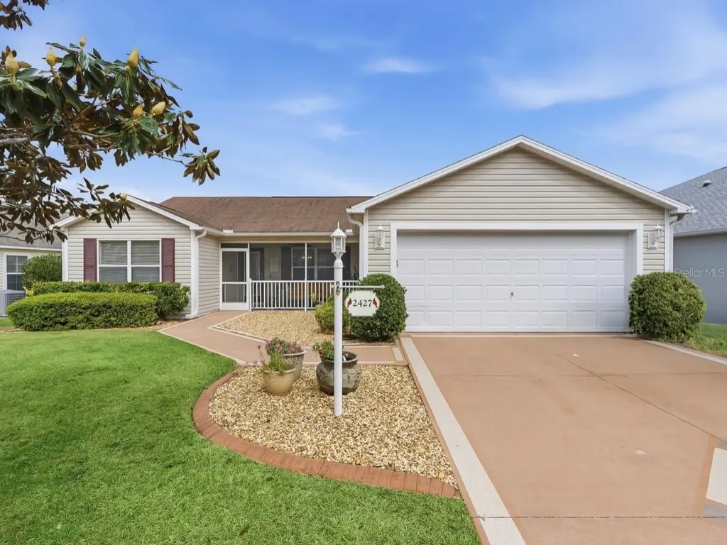 2427 Tamarind Grove Run The Villages FL 32162