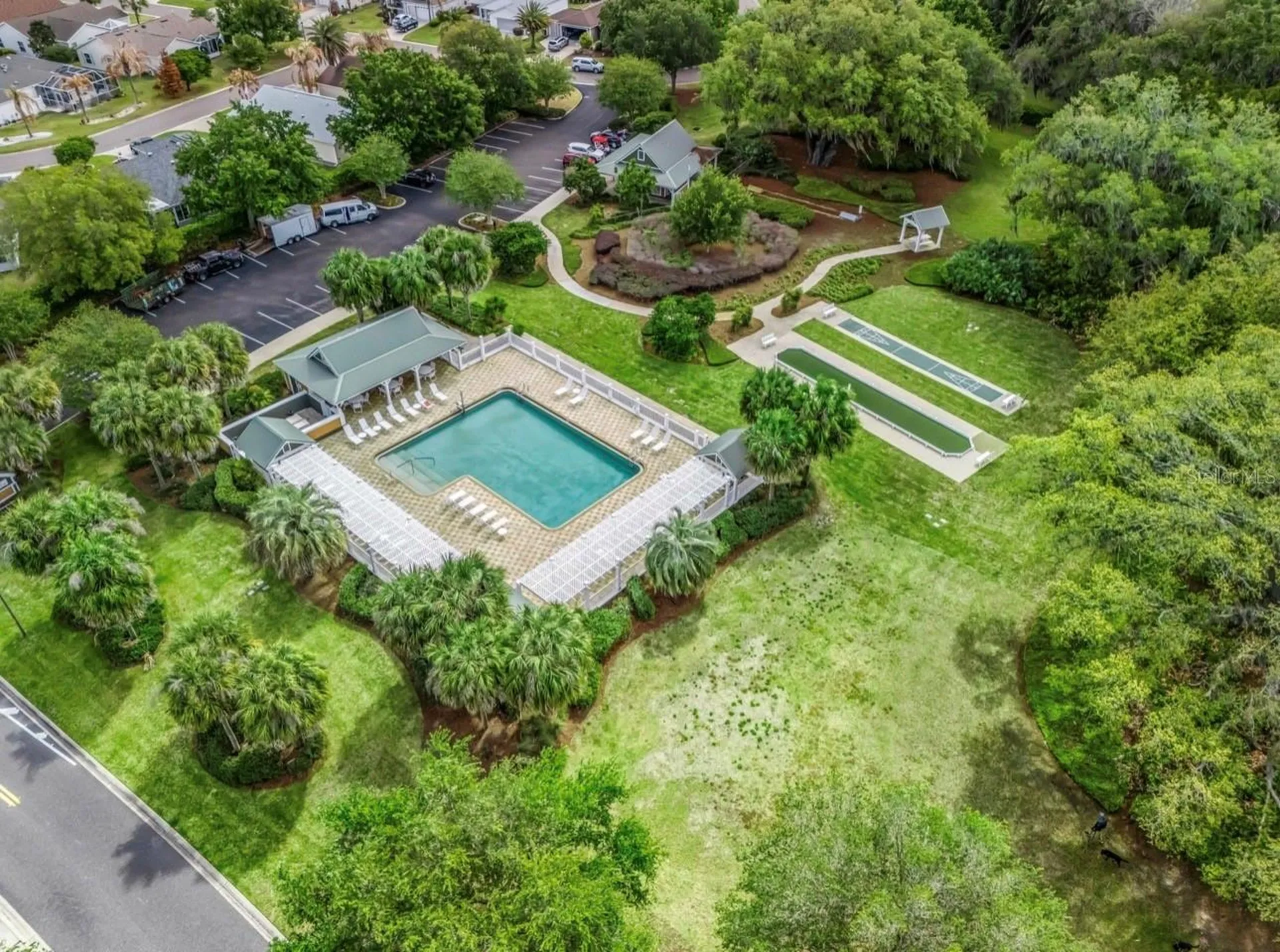 2427 Tamarind Grove Run The Villages FL 32162
