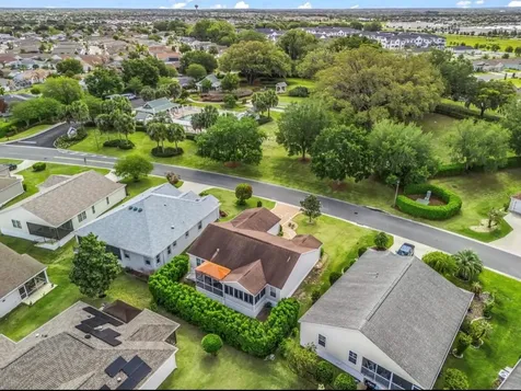 2427 Tamarind Grove Run The Villages FL 32162