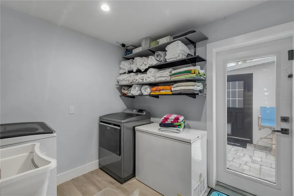 202 S Atlantic Avenue New Smyrna Beach FL 32169