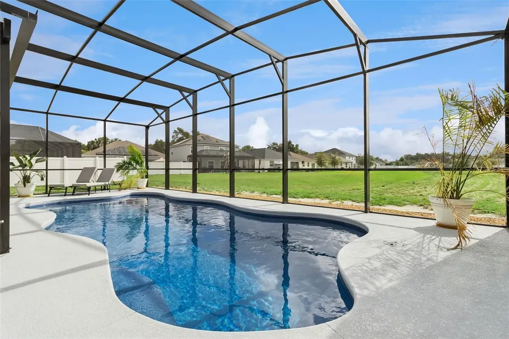 112 Big Pine Key Boulevard Deland FL 32720