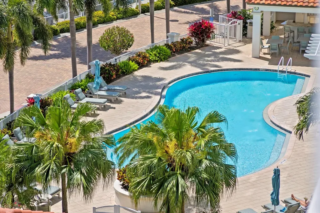 1325 Snell Isle Boulevard NE St Petersburg FL 33704