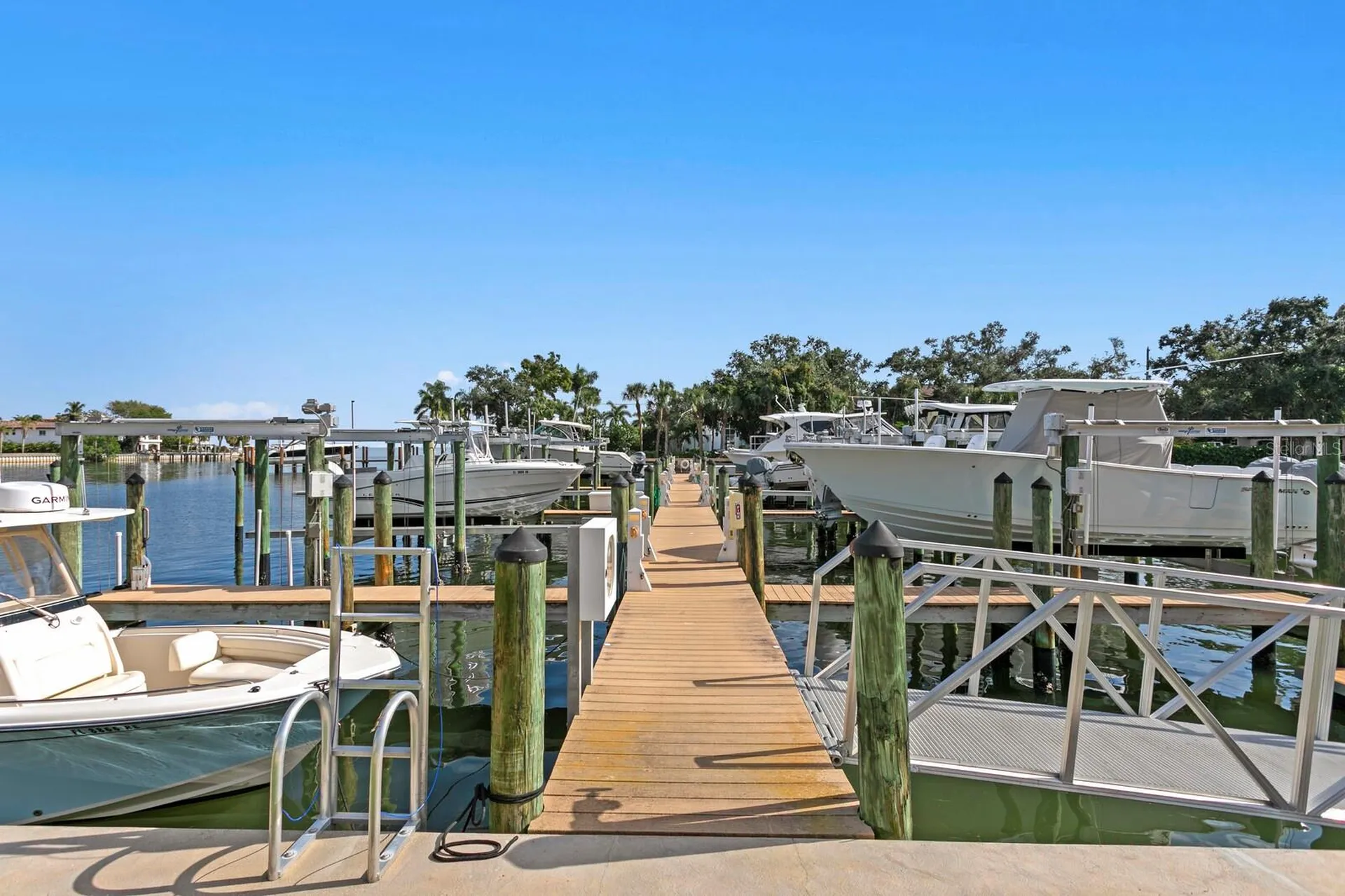1325 Snell Isle Boulevard NE St Petersburg FL 33704