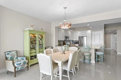 1325 Snell Isle Boulevard NE St Petersburg FL 33704