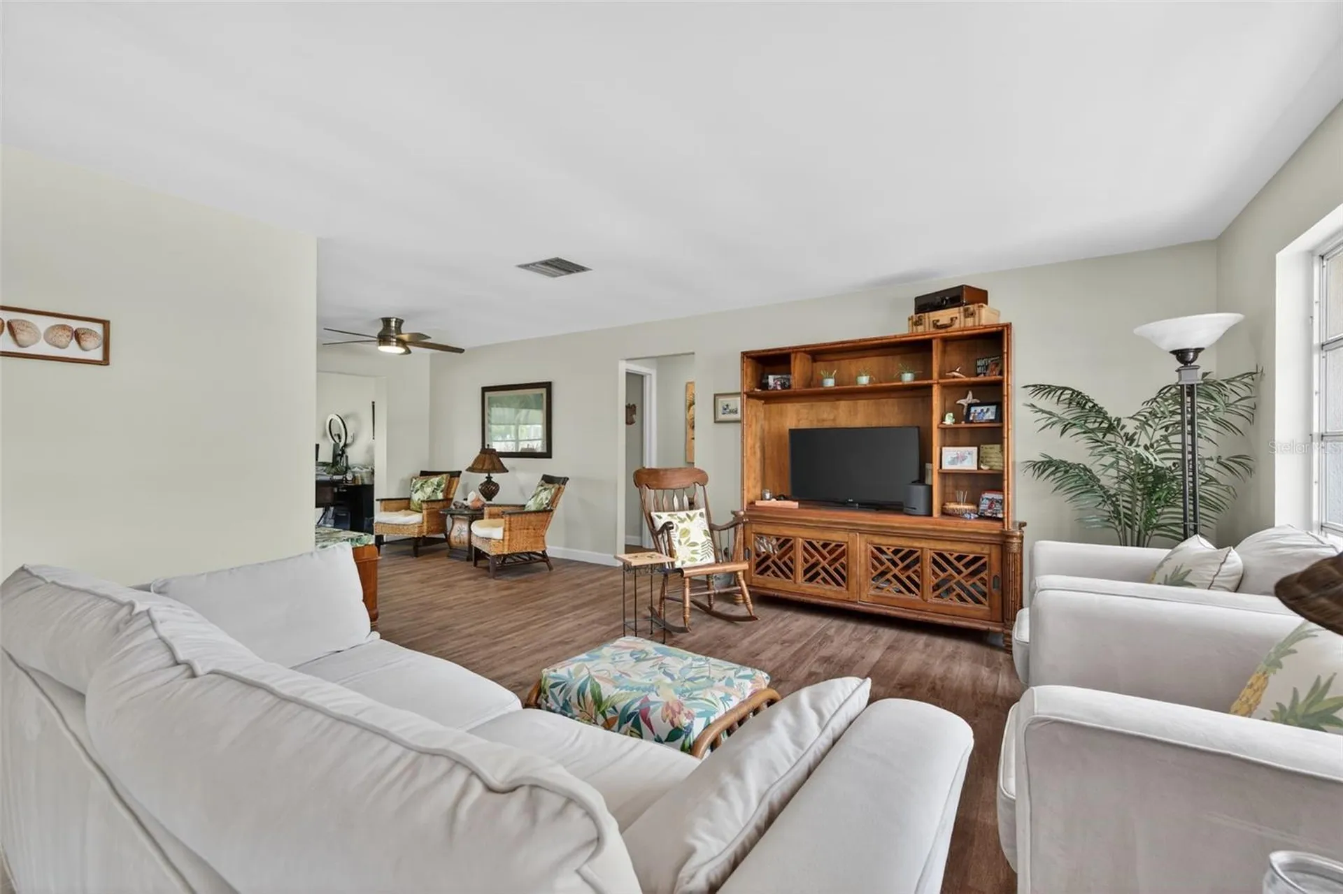 9697 41st Street N Pinellas Park FL 33782