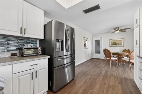 9697 41st Street N Pinellas Park FL 33782
