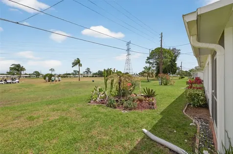 9697 41st Street N Pinellas Park FL 33782