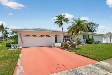 9697 41st Street N Pinellas Park FL 33782