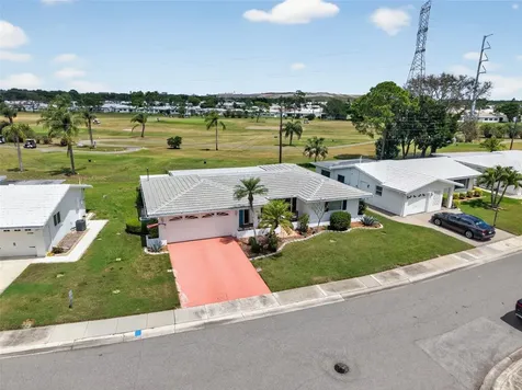 9697 41st Street N Pinellas Park FL 33782