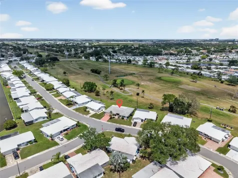 9697 41st Street N Pinellas Park FL 33782