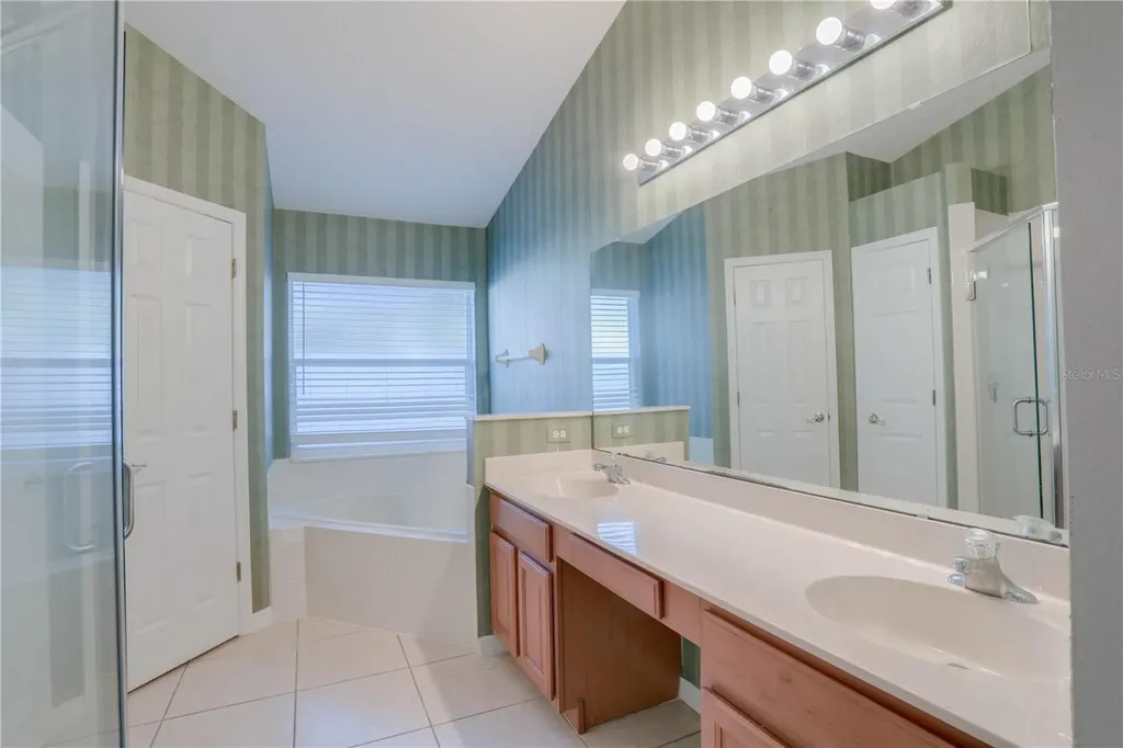 9983 Brodbeck Boulevard Orlando FL 32832