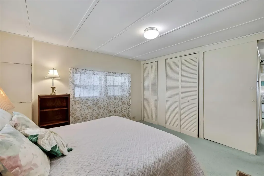 37 William Penn Way Palm Harbor FL 34684