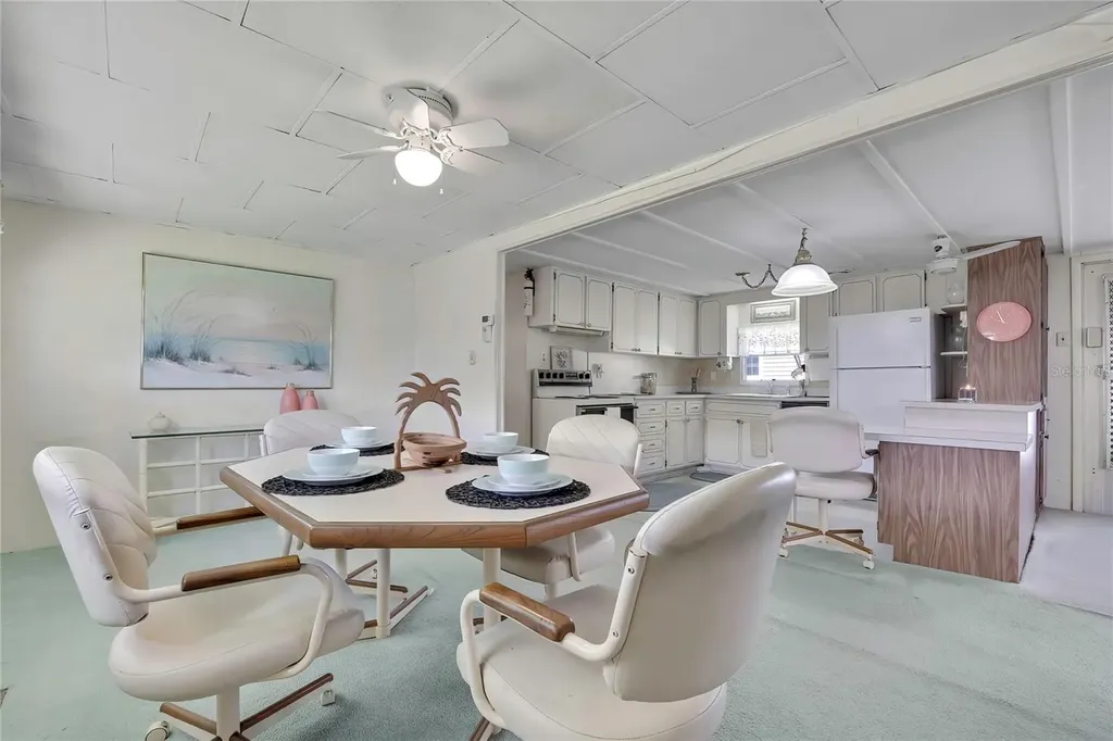 37 William Penn Way Palm Harbor FL 34684