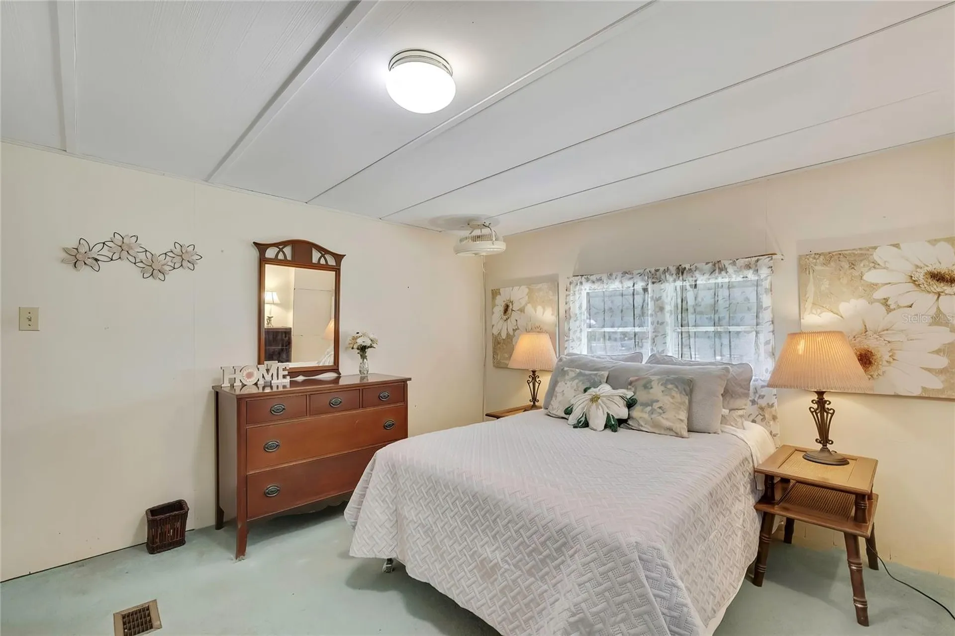 37 William Penn Way Palm Harbor FL 34684