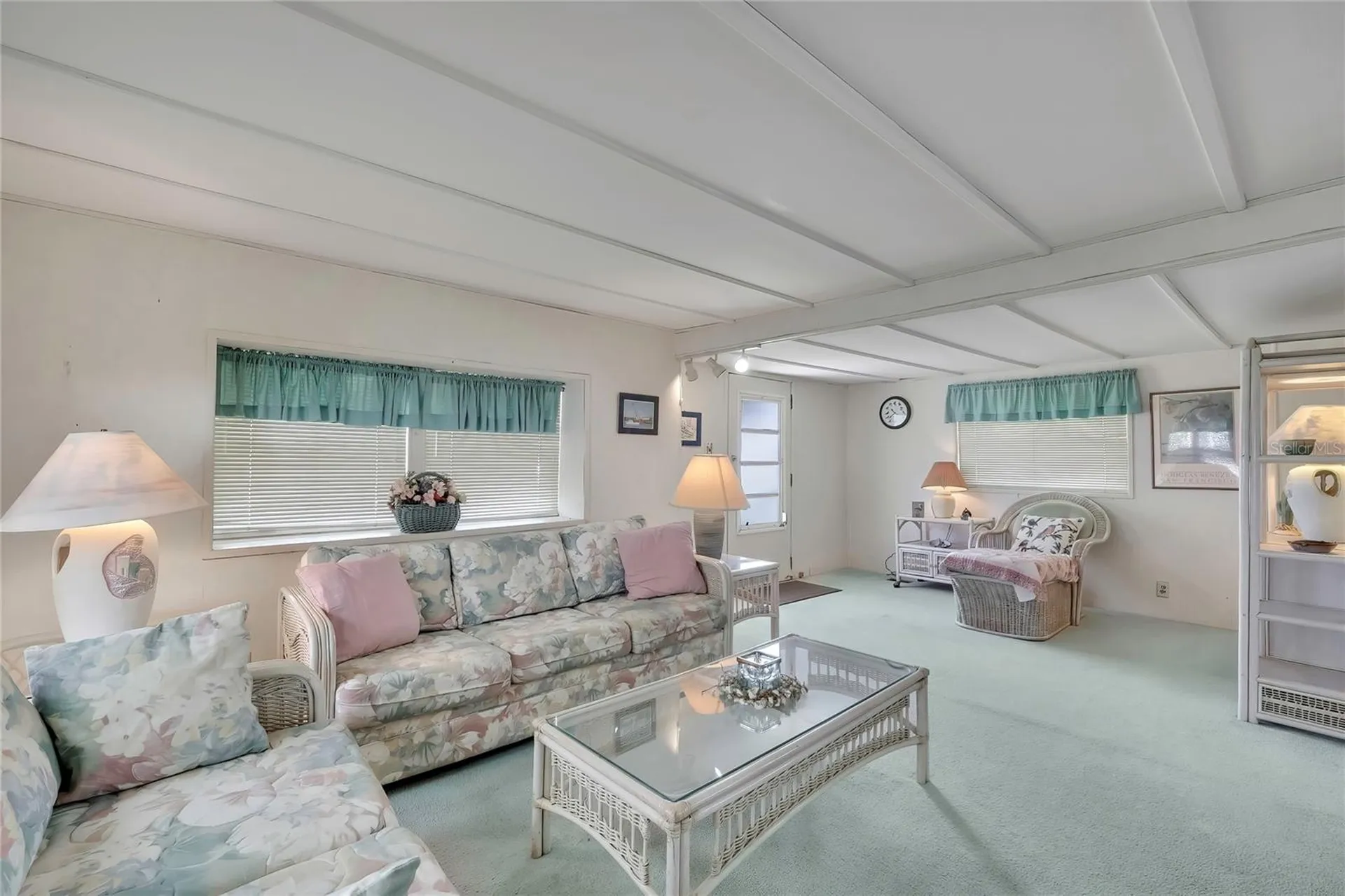 37 William Penn Way Palm Harbor FL 34684