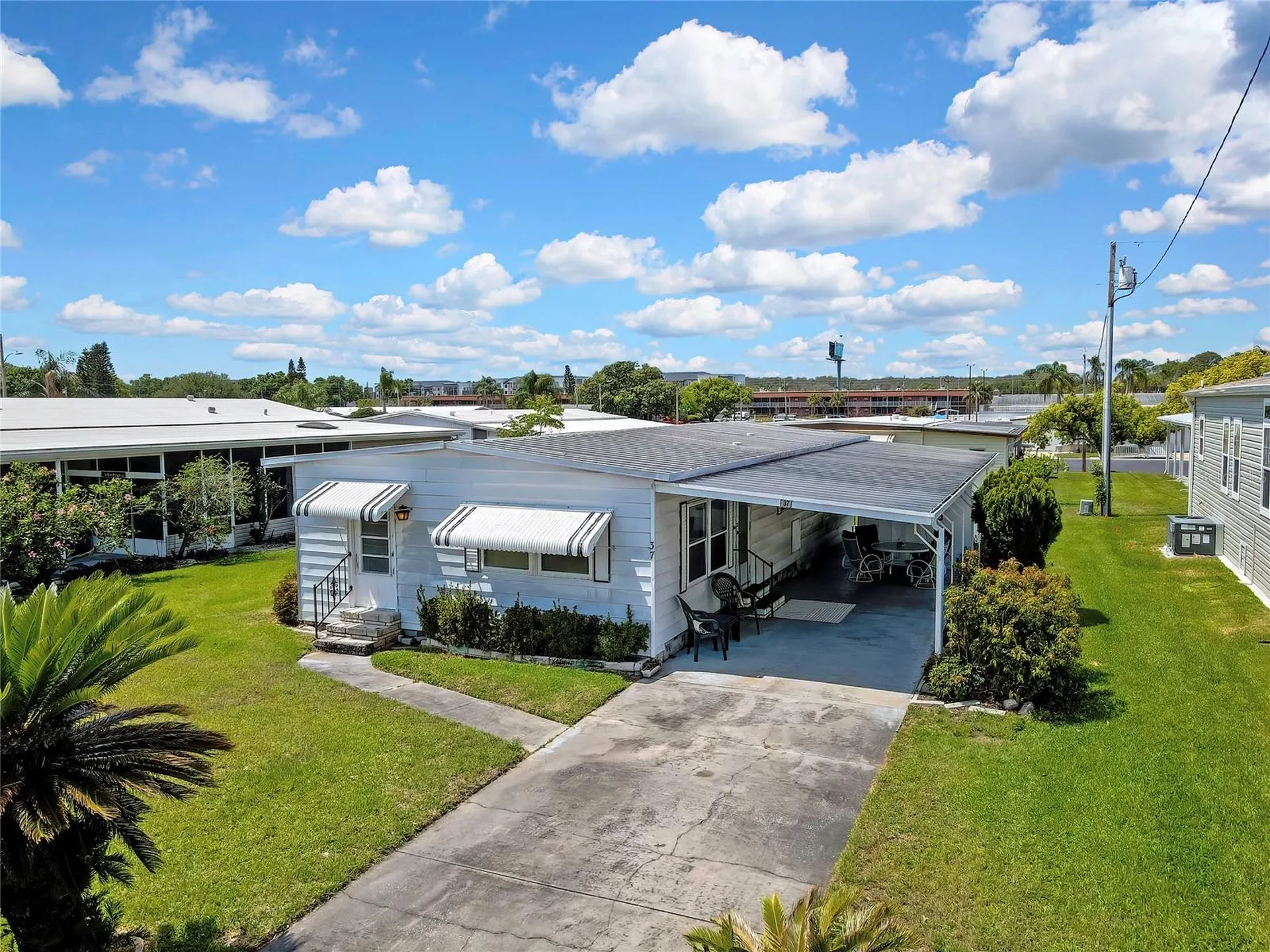 37 William Penn Way Palm Harbor FL 34684