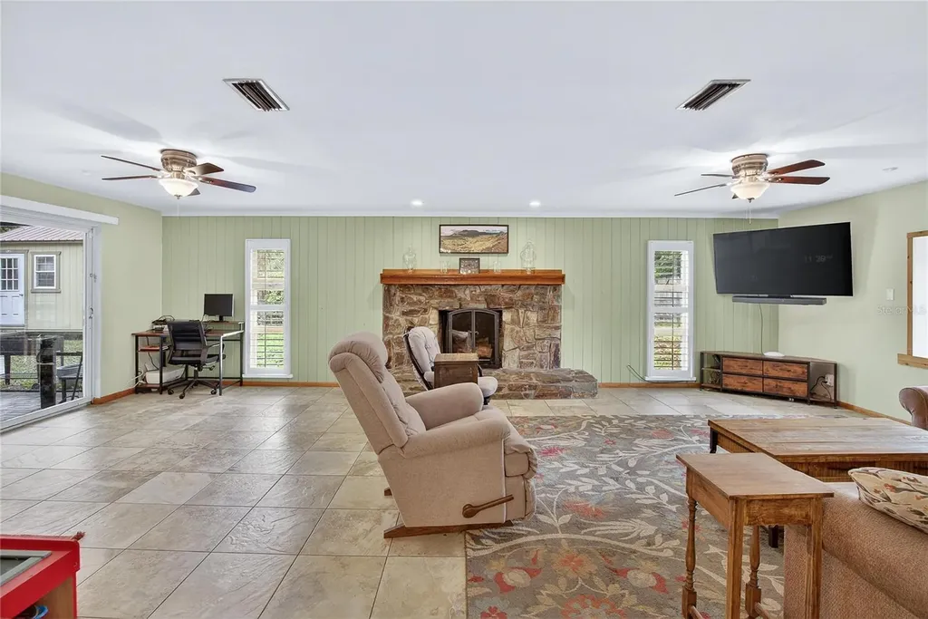 2701 Brandon View Drive Brandon FL 33511