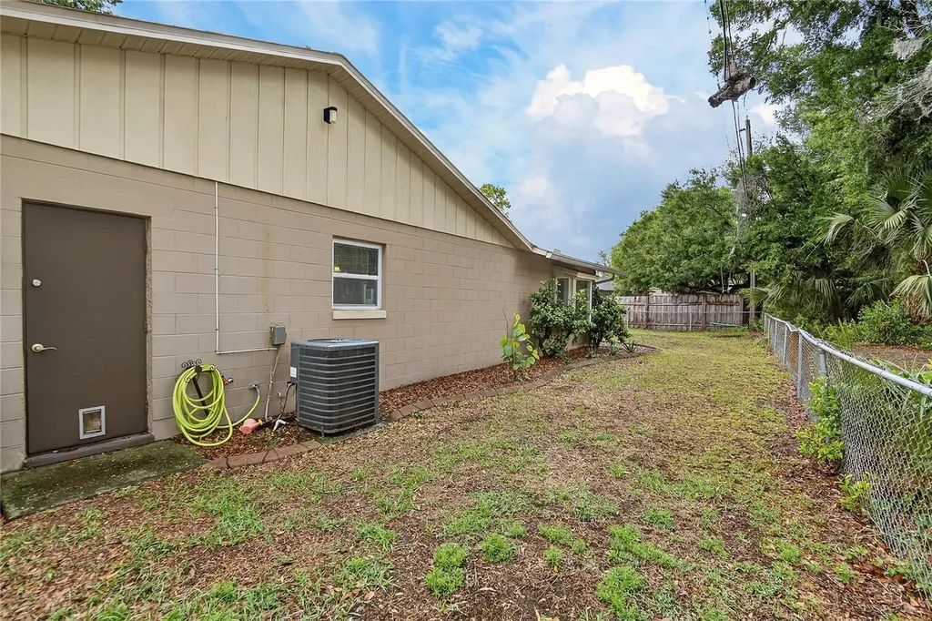 2701 Brandon View Drive Brandon FL 33511