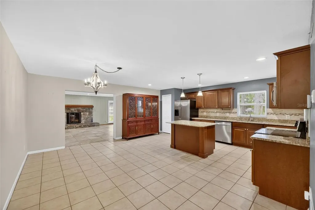 2701 Brandon View Drive Brandon FL 33511