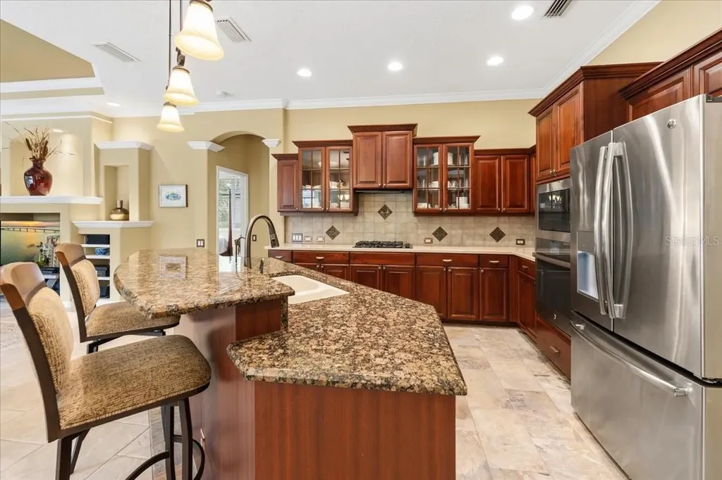 6914 Treymore Court Sarasota FL 34243