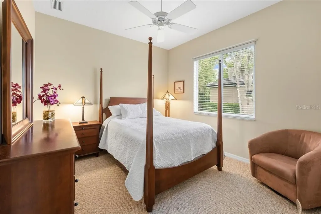 6914 Treymore Court Sarasota FL 34243