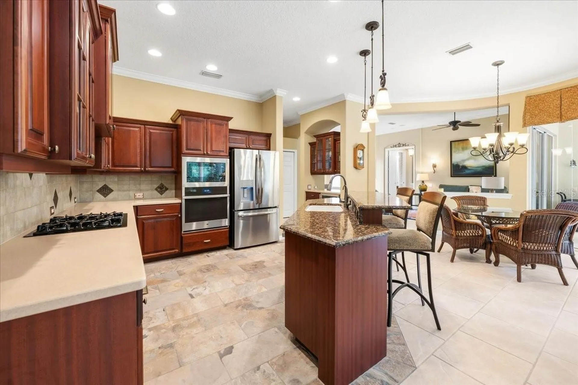 6914 Treymore Court Sarasota FL 34243