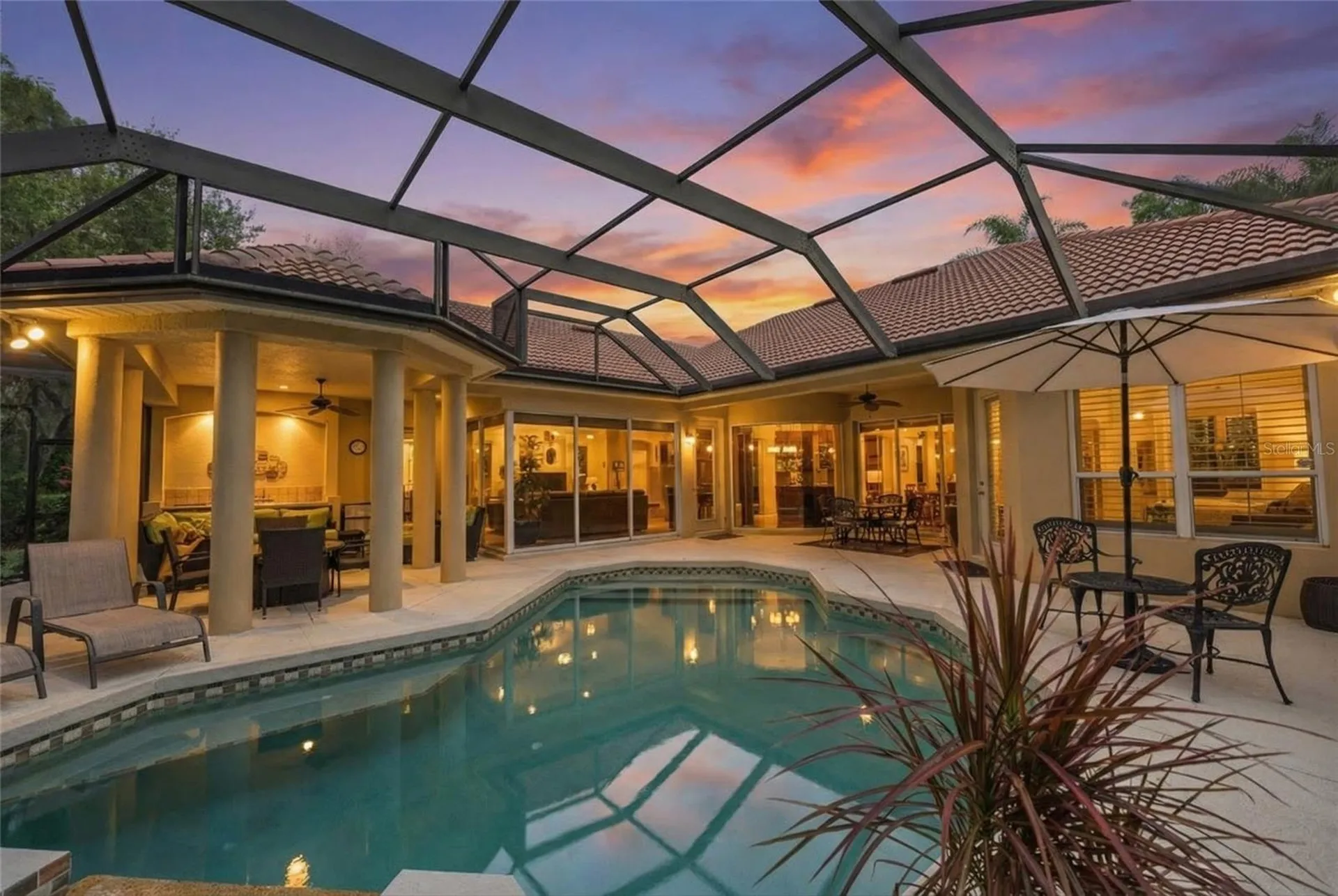 6914 Treymore Court Sarasota FL 34243