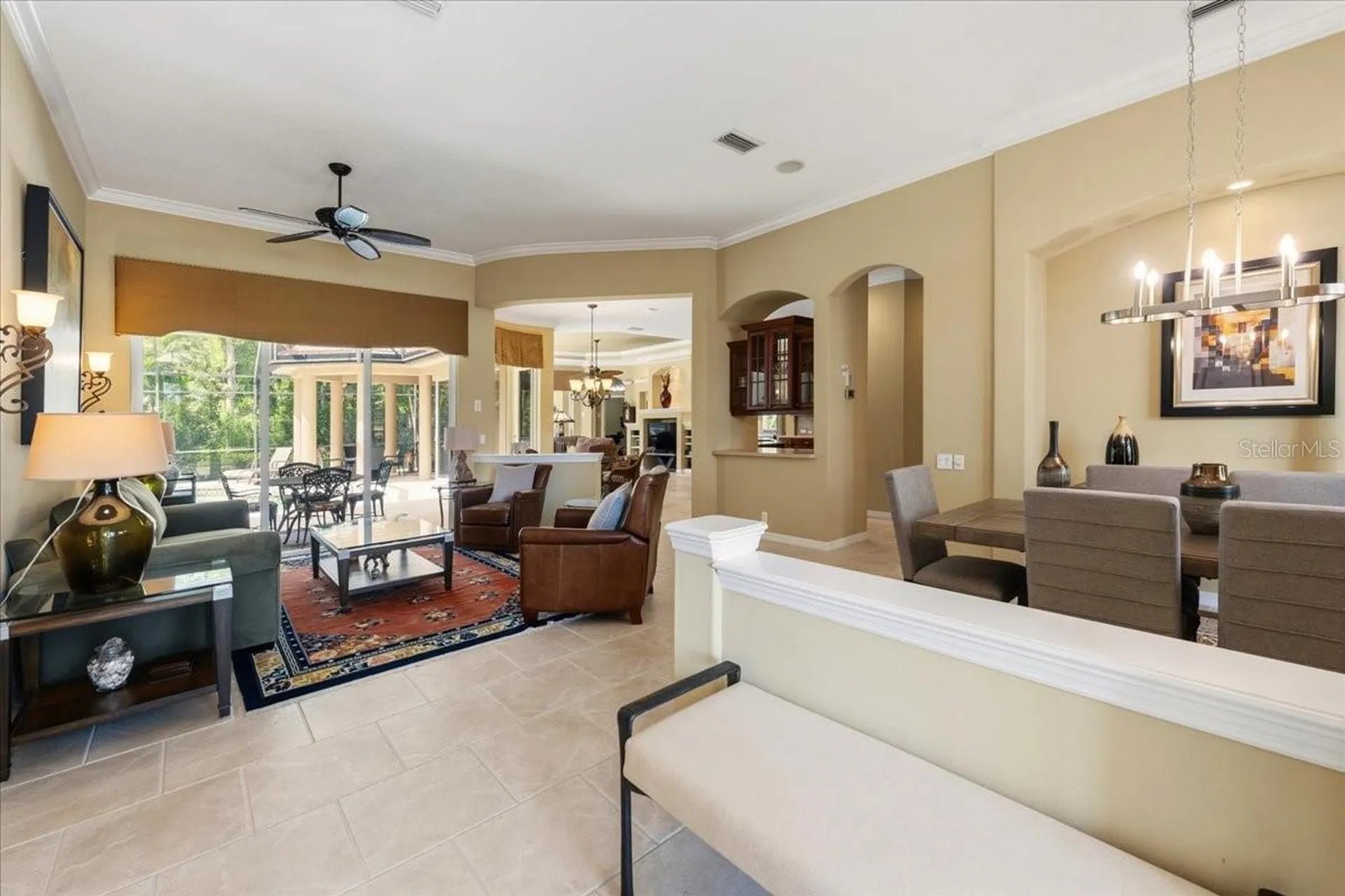 6914 Treymore Court Sarasota FL 34243