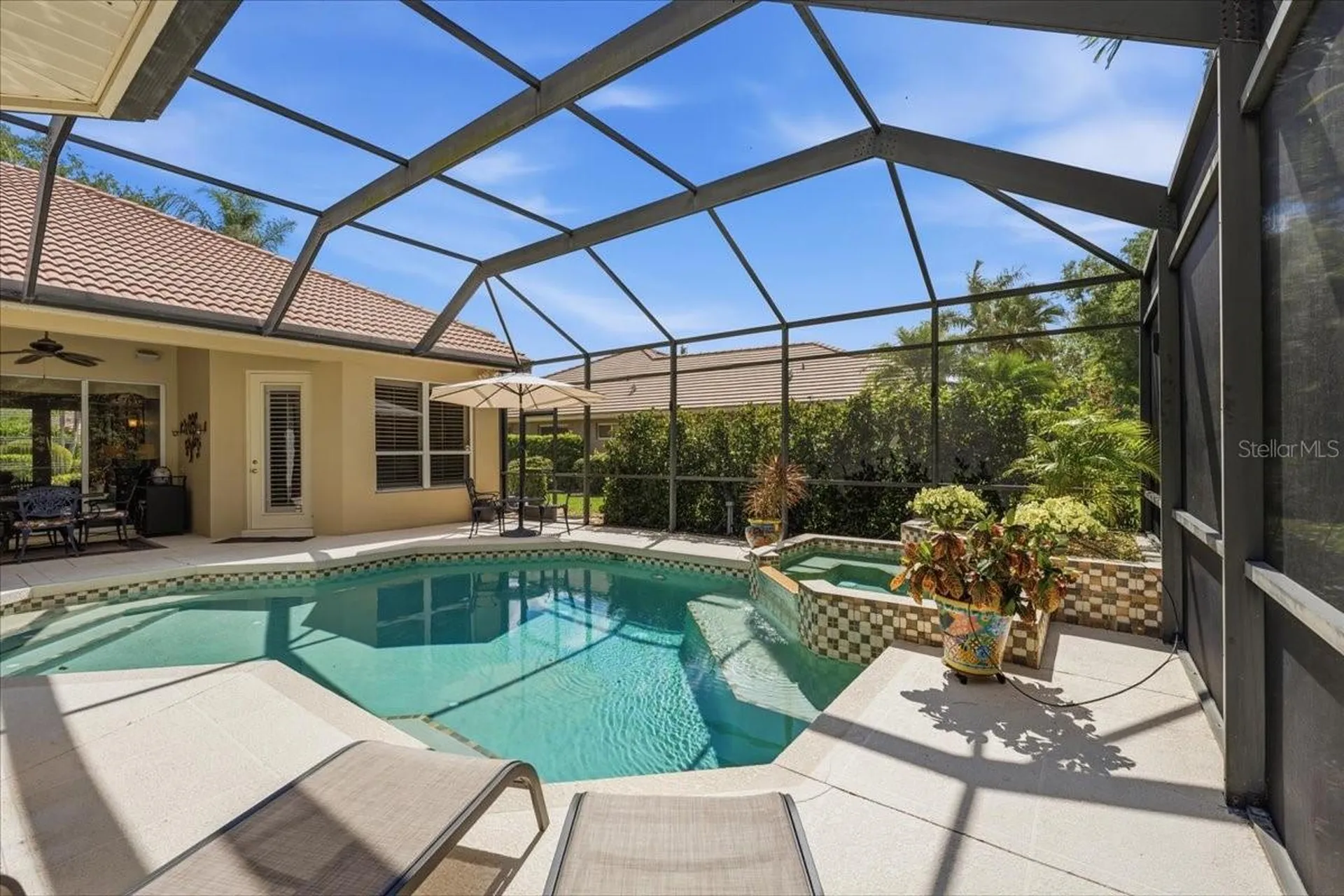 6914 Treymore Court Sarasota FL 34243