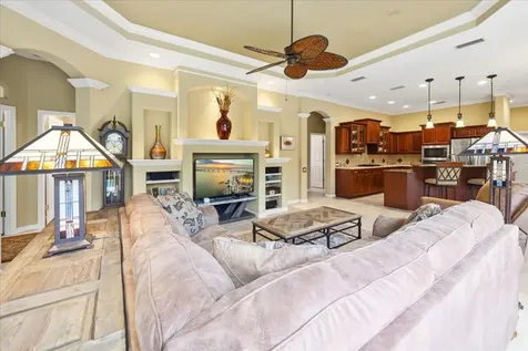 6914 Treymore Court Sarasota FL 34243