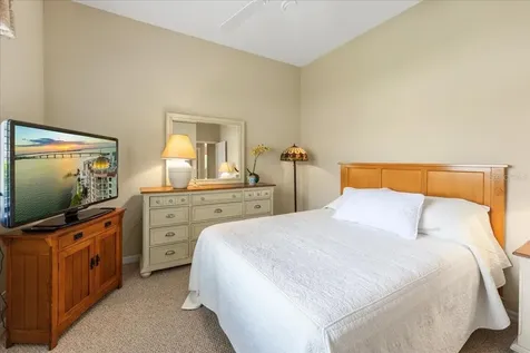 6914 Treymore Court Sarasota FL 34243