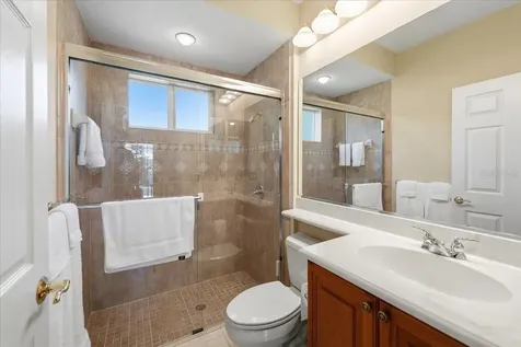 6914 Treymore Court Sarasota FL 34243