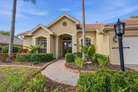 6914 Treymore Court Sarasota FL 34243