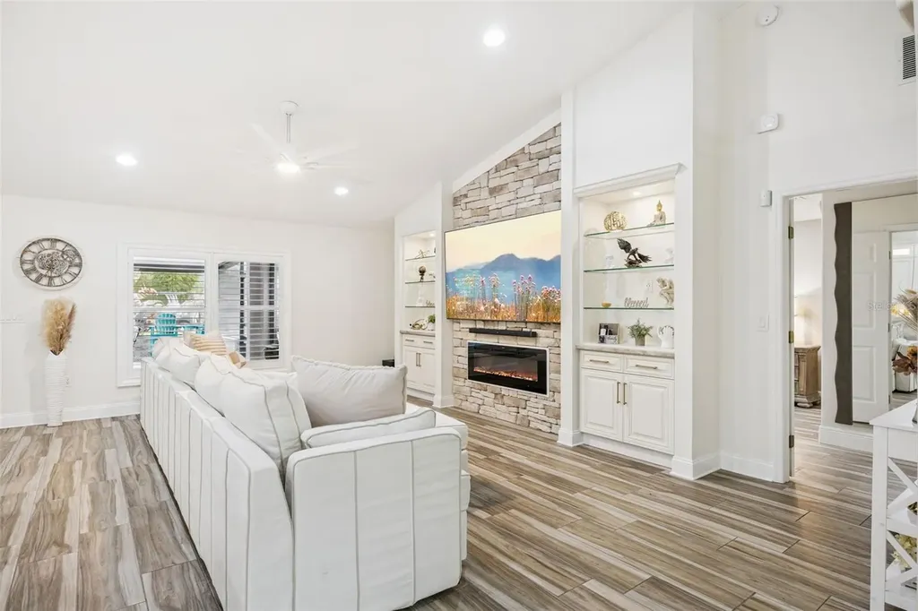 18843 Sabal Street Orlando FL 32833