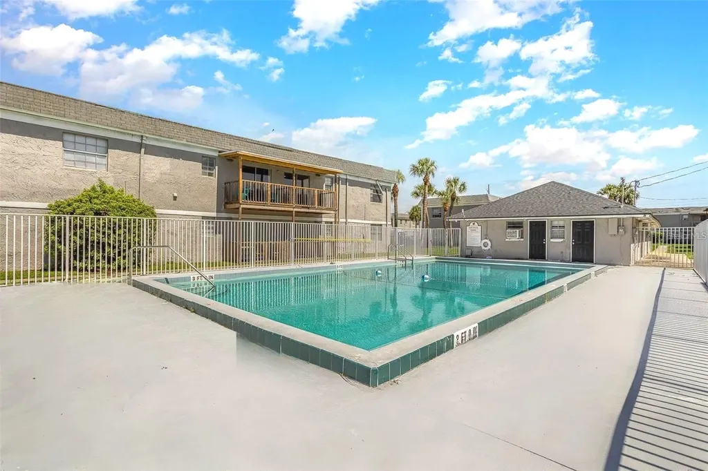 2785 L B Mcleod Road Orlando FL 32805