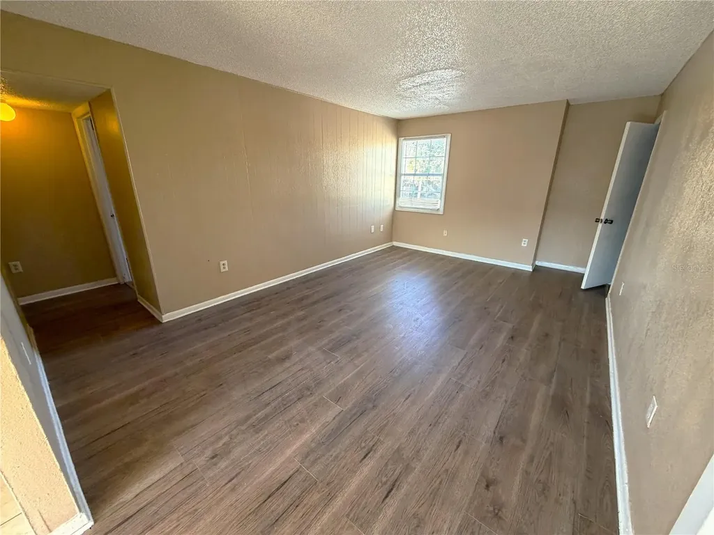 2785 L B Mcleod Road Orlando FL 32805