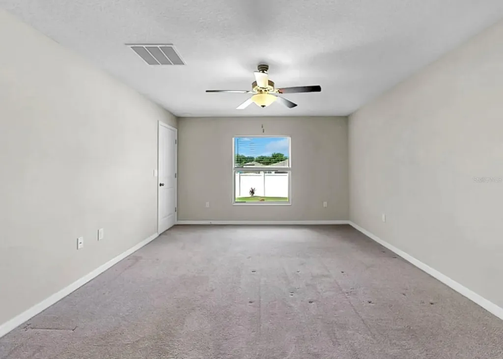 13041 Majestic Garden Lane Riverview FL 33579