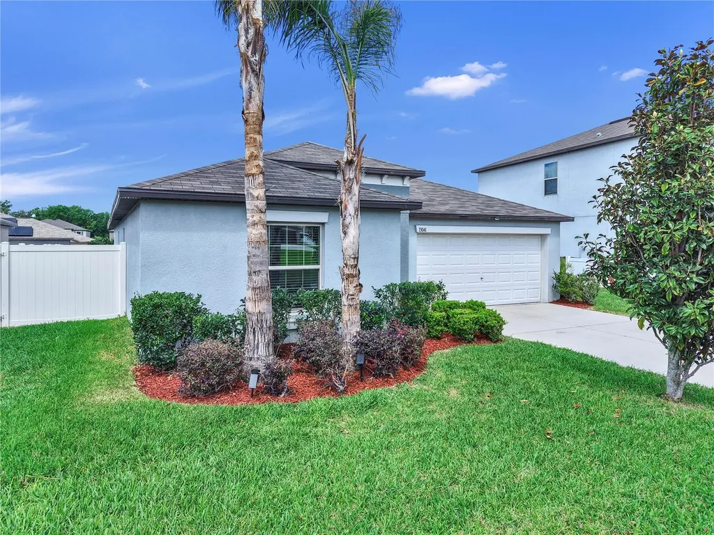 13041 Majestic Garden Lane Riverview FL 33579