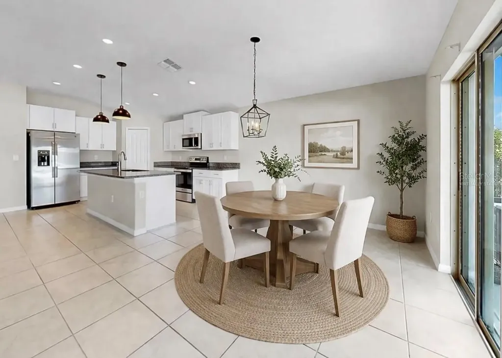 13041 Majestic Garden Lane Riverview FL 33579