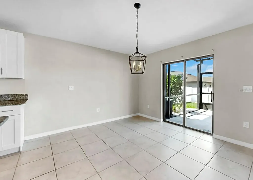 13041 Majestic Garden Lane Riverview FL 33579