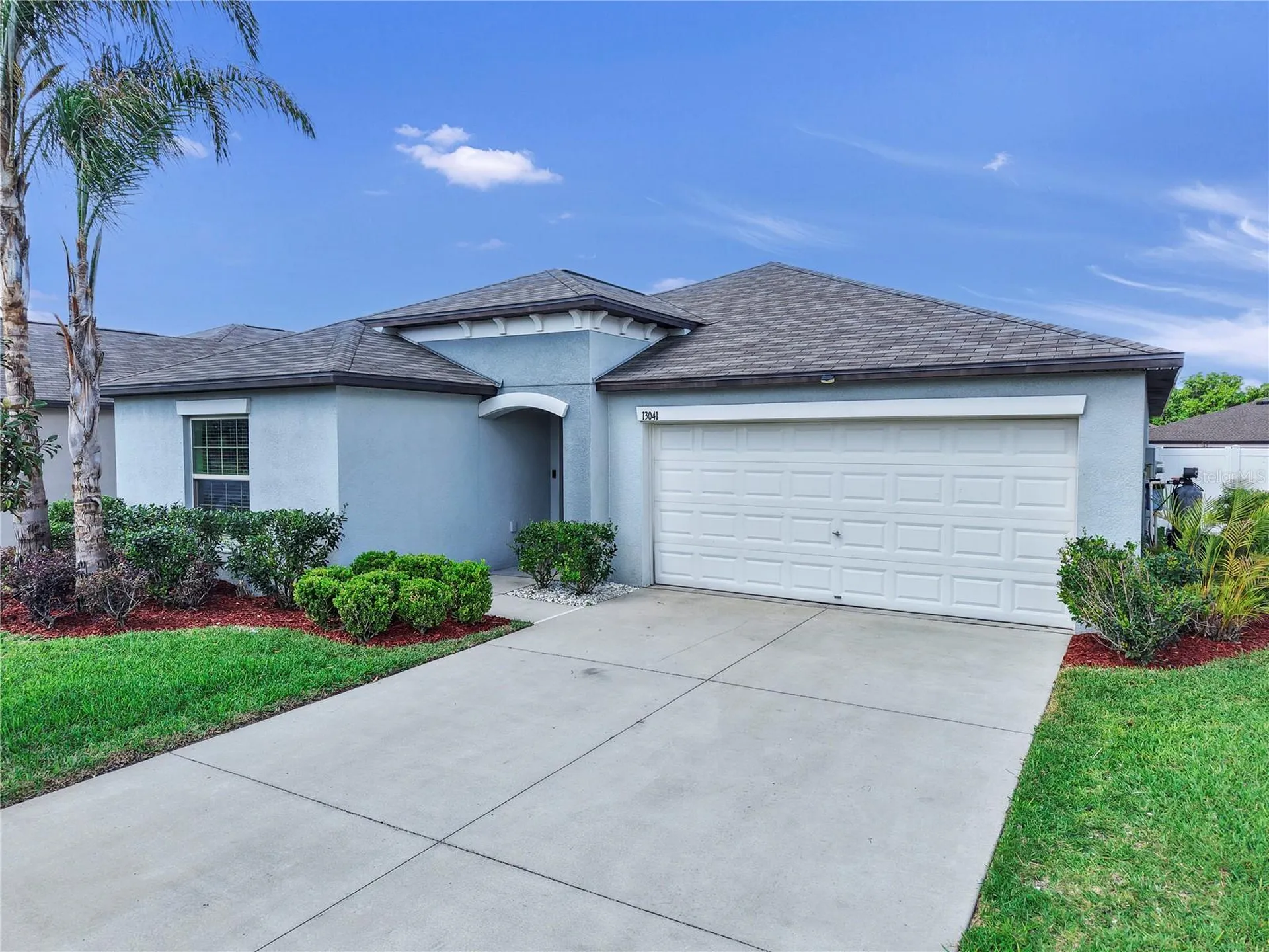 13041 Majestic Garden Lane Riverview FL 33579