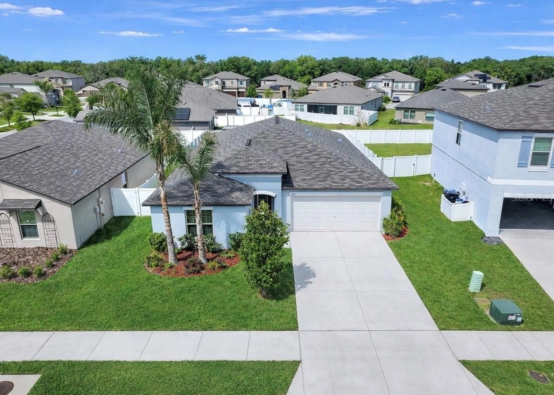 13041 Majestic Garden Lane Riverview FL 33579