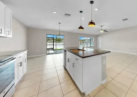 13041 Majestic Garden Lane Riverview FL 33579