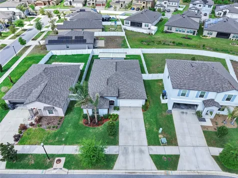 13041 Majestic Garden Lane Riverview FL 33579