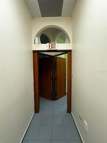 204 Calle Julio Cintron Aibonito PR 00705