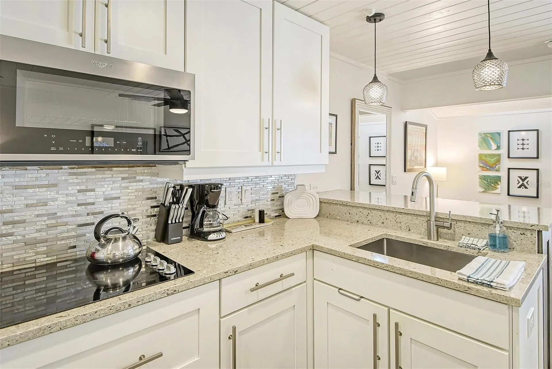 3545 Longmeadow Sarasota FL 34235