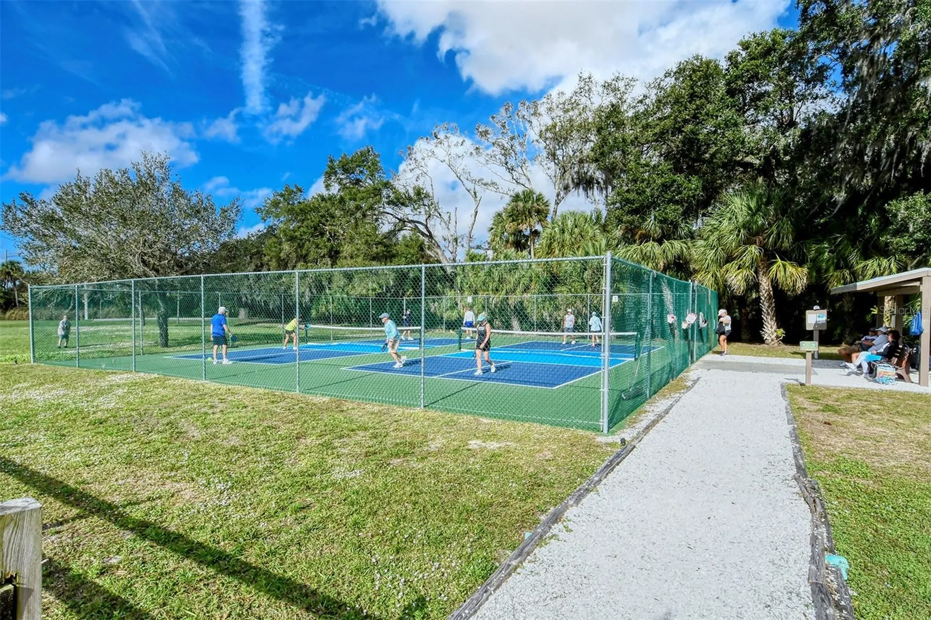 3545 Longmeadow Sarasota FL 34235