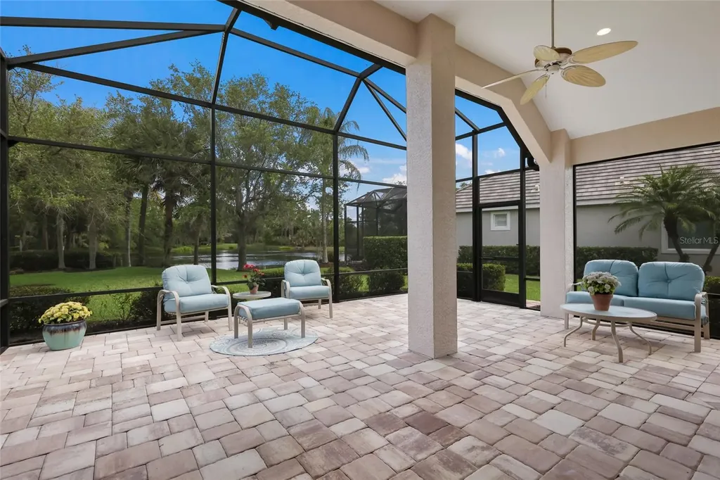 11709 Strandhill Court Lakewood Ranch FL 34202