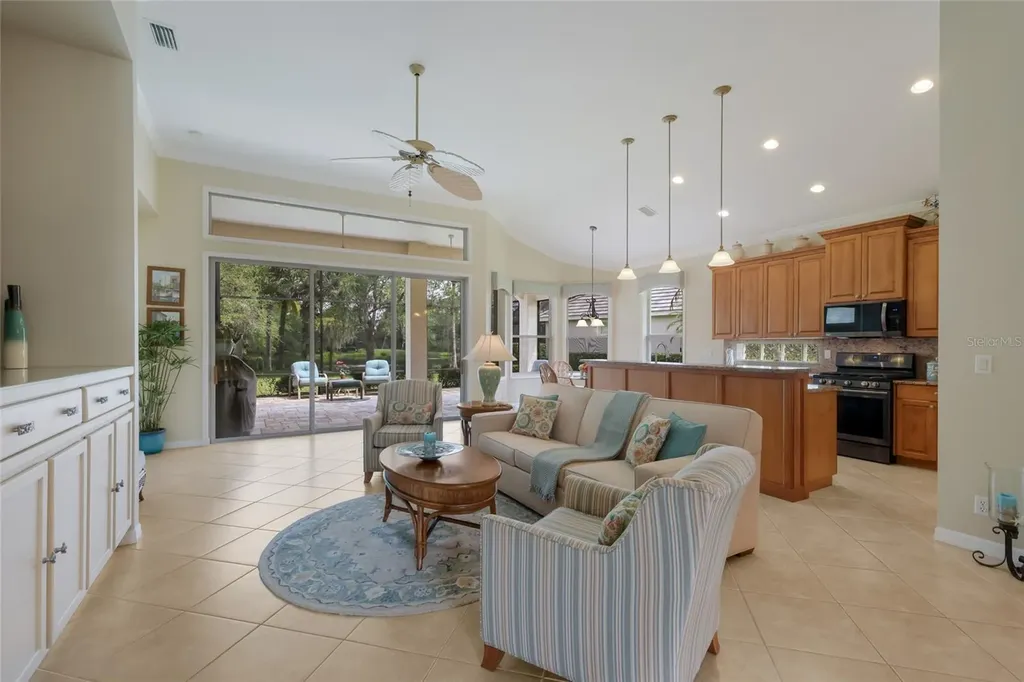 11709 Strandhill Court Lakewood Ranch FL 34202